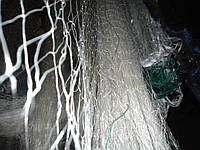 Сеть одностенка,нитка,вшитый груз,белого цвета,высота 3м,длина 100м,ячейка 30мм.